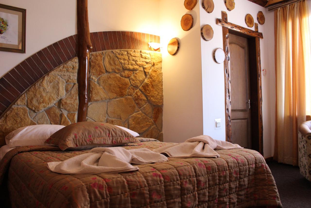 Ideal Hotel Vinnycja Esterno foto