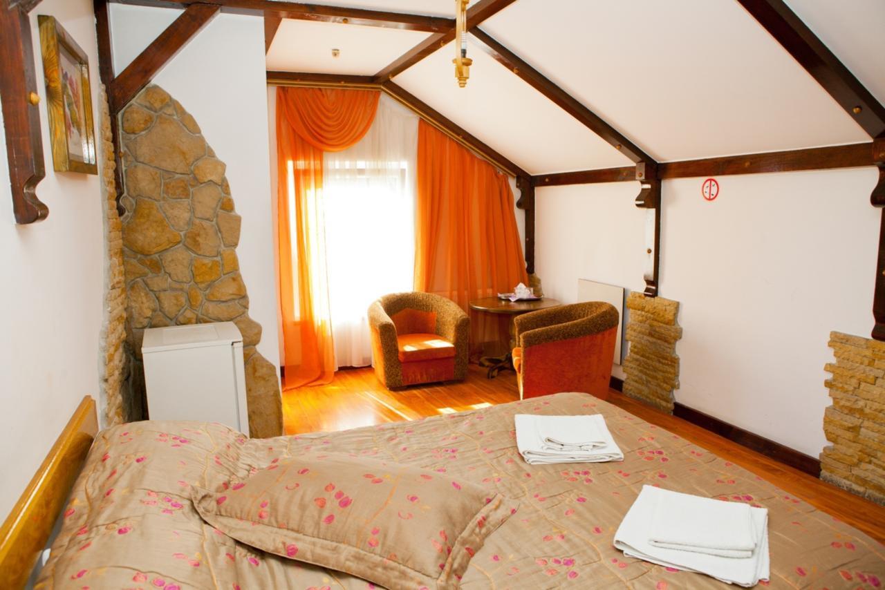 Ideal Hotel Vinnycja Esterno foto